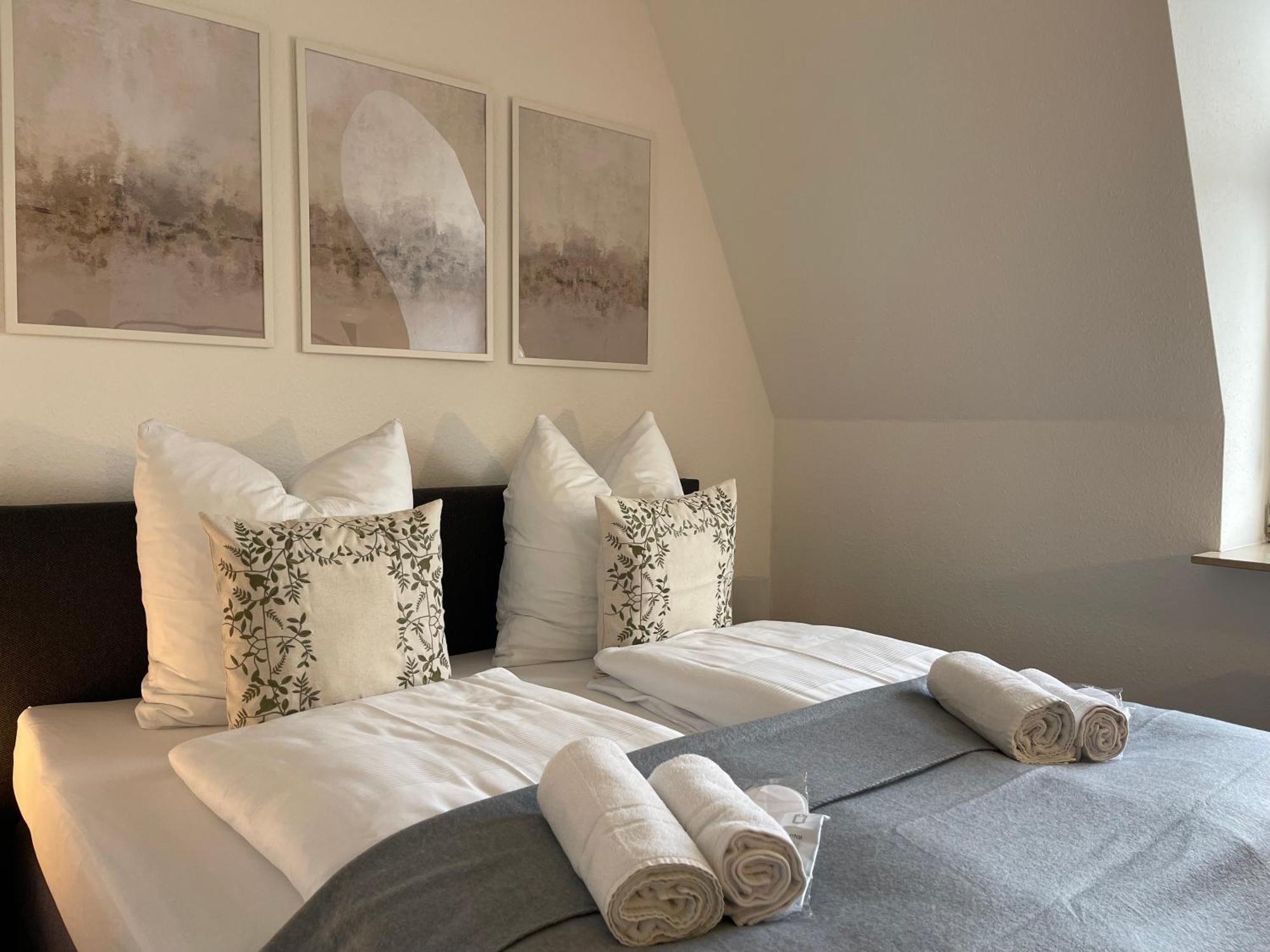 Raha Apartments - Modernes Studio-Apartment - Hbf - Gratis Parkplatz Ερφούρτη Εξωτερικό φωτογραφία