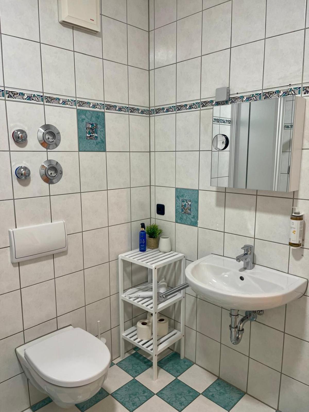 Raha Apartments - Modernes Studio-Apartment - Hbf - Gratis Parkplatz Ερφούρτη Εξωτερικό φωτογραφία