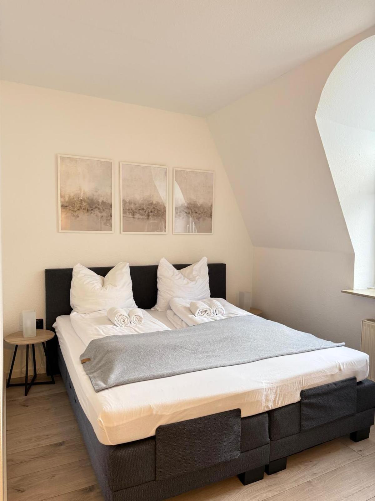 Raha Apartments - Modernes Studio-Apartment - Hbf - Gratis Parkplatz Ερφούρτη Εξωτερικό φωτογραφία