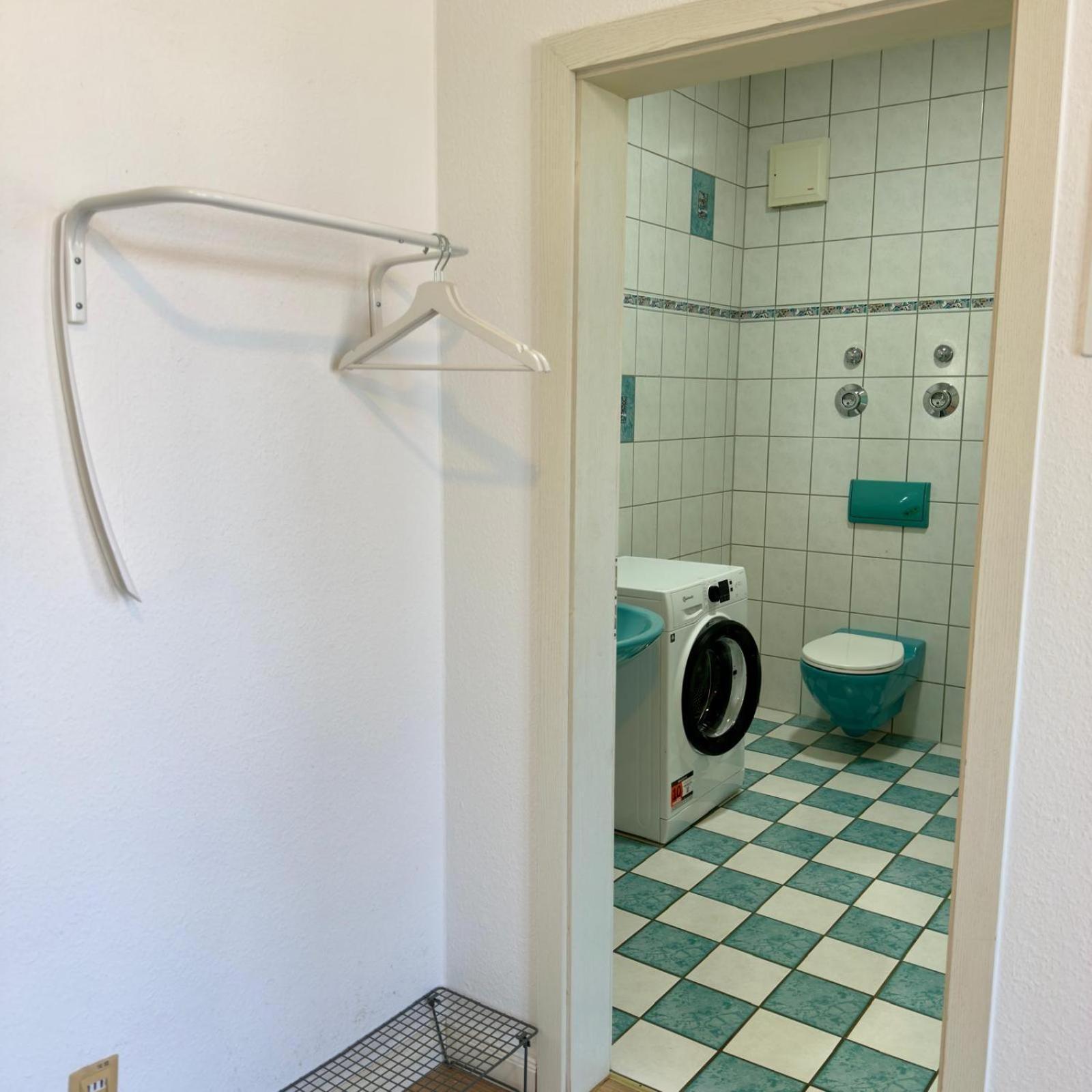 Raha Apartments - Modernes Studio-Apartment - Hbf - Gratis Parkplatz Ερφούρτη Εξωτερικό φωτογραφία